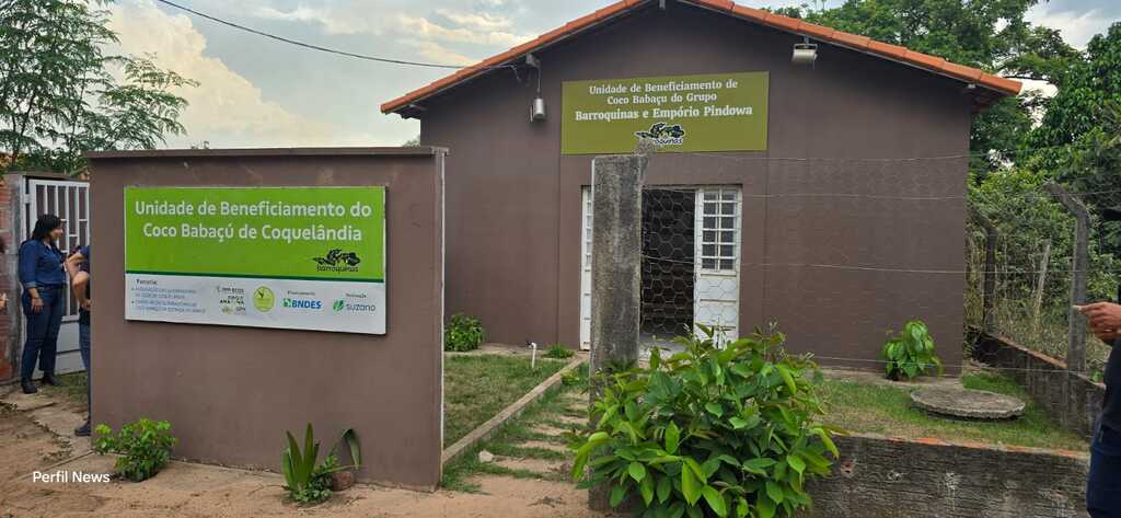 Fachada da unidade de beneficiamento de coco babaçu em Interatriz - MA
