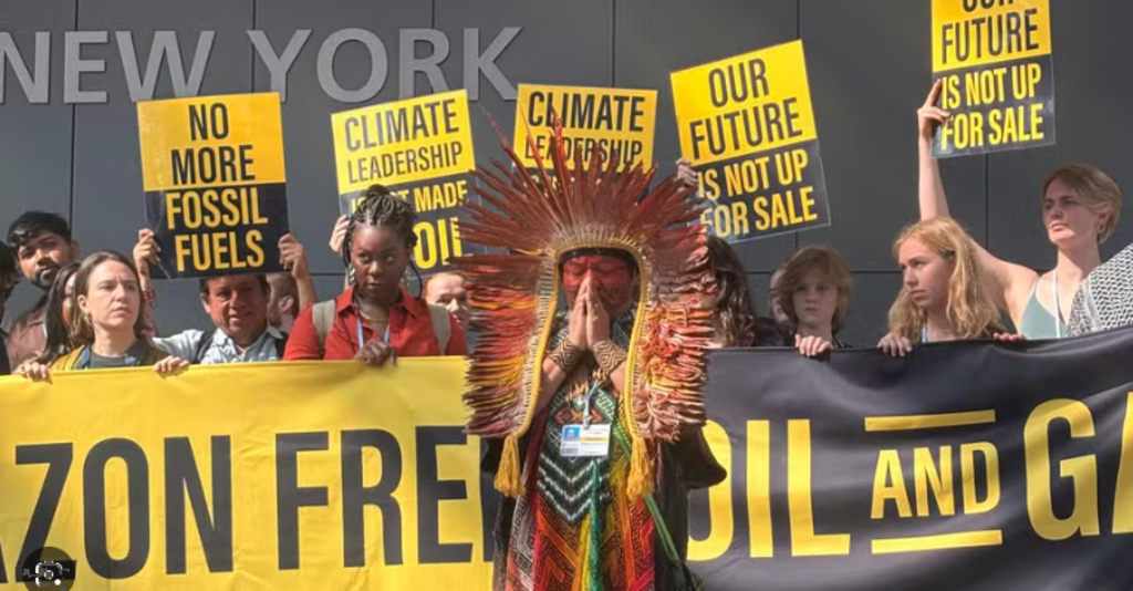 Lobistas fósseis tomam conta da COP30 — e escancaram o abismo entre discurso e realidade